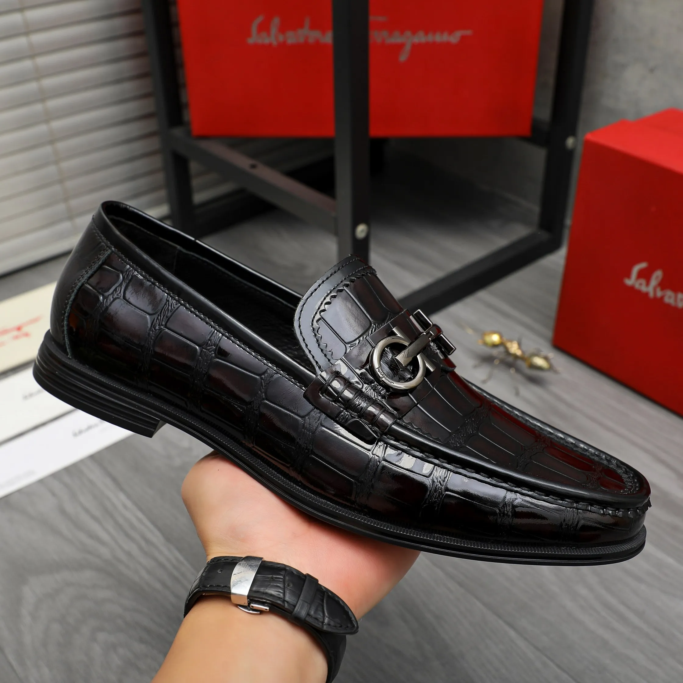 Men's shoes 💰p442 Product trademark: Ferragamo "Ferragamo" business slip-on leather shoes, regular size: 38-46 (45.46 custom-made, non-returnable) Product material: selected stone pattern embossed cowhide upper, cowhide lining, rubber outsole